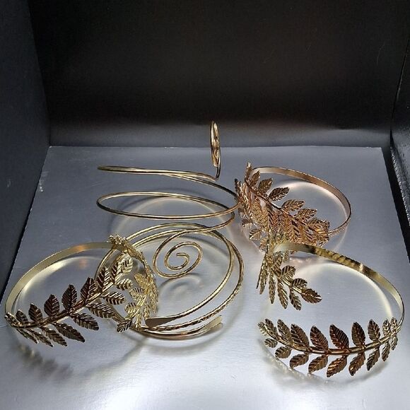 Elegant Gold Leaf Bracelet Set Of Five Cuff Bracelets - Picture 1 of 6